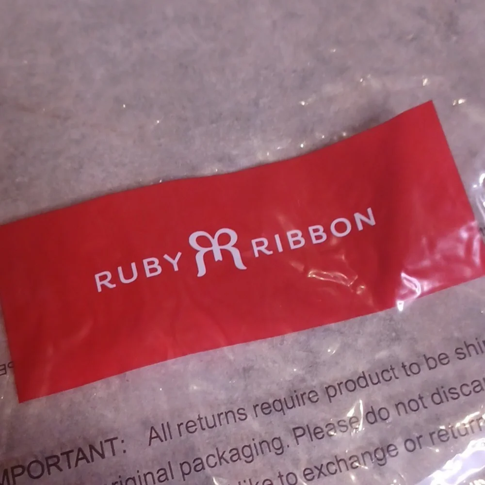 Ruby Ribbon Blue Tank Top with Navy Straps Shapewear Size 34 - Picture 2 of 4